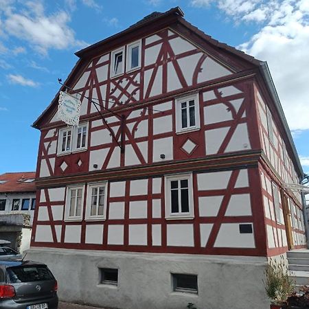 Apartments & Moeblierte Zimmer In Kahl Am Main, Kontaktloser Self Check-In, W-Lan, Schreibtisch, Duschbad, Kuechenzeile, Pkw-Plaetze Екстериор снимка