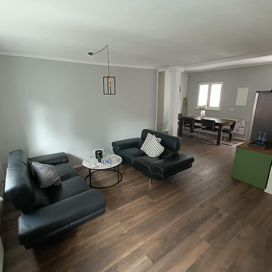 Apartments & Moeblierte Zimmer In Kahl Am Main, Kontaktloser Self Check-In, W-Lan, Schreibtisch, Duschbad, Kuechenzeile, Pkw-Plaetze Екстериор снимка