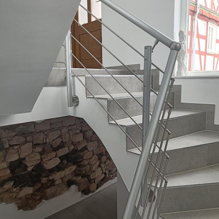 Apartments & Moeblierte Zimmer In Kahl Am Main, Kontaktloser Self Check-In, W-Lan, Schreibtisch, Duschbad, Kuechenzeile, Pkw-Plaetze Екстериор снимка