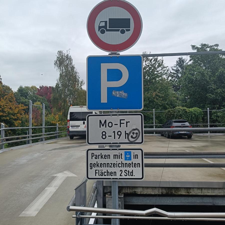 Apartments & Moeblierte Zimmer In Kahl Am Main, Kontaktloser Self Check-In, W-Lan, Schreibtisch, Duschbad, Kuechenzeile, Pkw-Plaetze Екстериор снимка