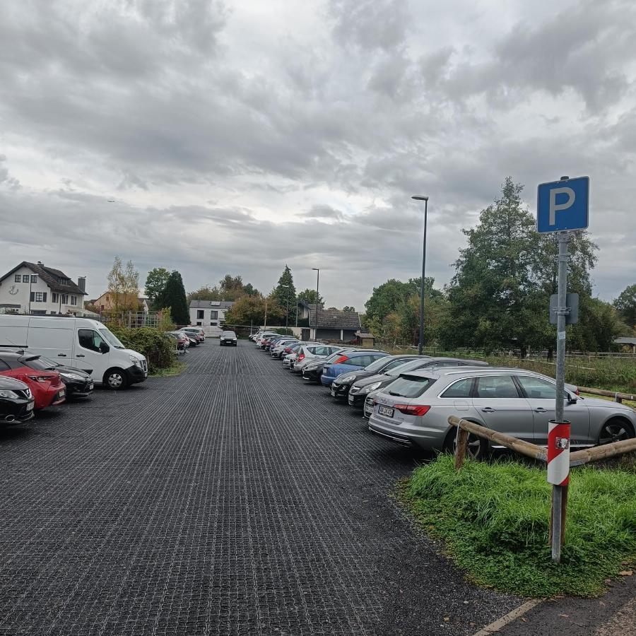 Apartments & Moeblierte Zimmer In Kahl Am Main, Kontaktloser Self Check-In, W-Lan, Schreibtisch, Duschbad, Kuechenzeile, Pkw-Plaetze Екстериор снимка