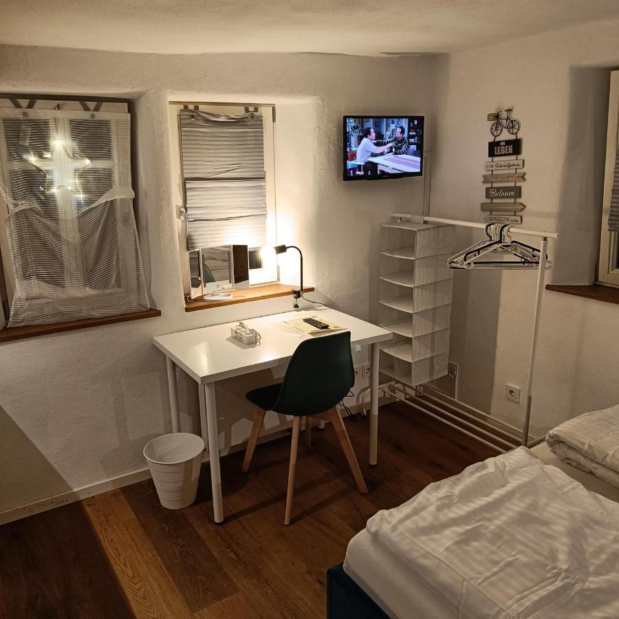 Apartments & Moeblierte Zimmer In Kahl Am Main, Kontaktloser Self Check-In, W-Lan, Schreibtisch, Duschbad, Kuechenzeile, Pkw-Plaetze Екстериор снимка