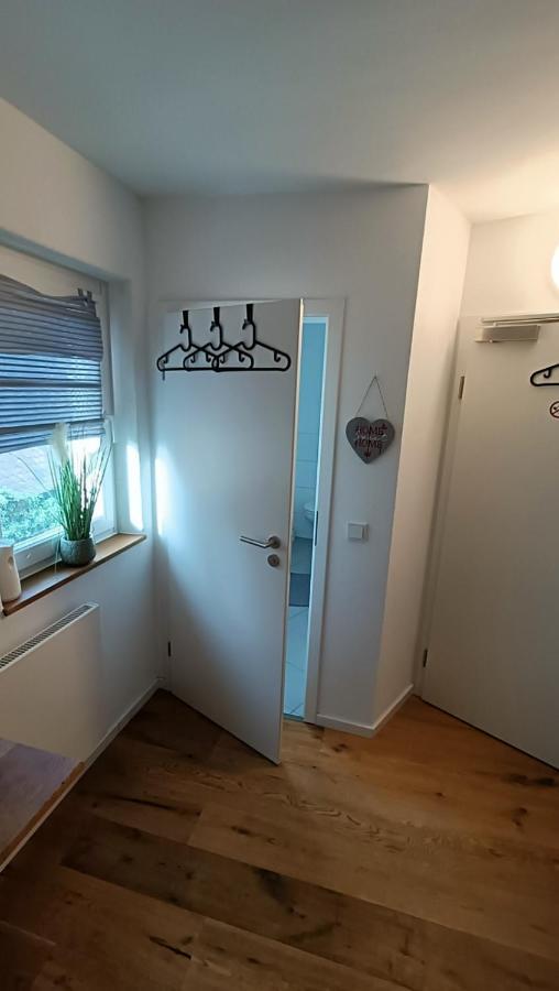 Apartments & Moeblierte Zimmer In Kahl Am Main, Kontaktloser Self Check-In, W-Lan, Schreibtisch, Duschbad, Kuechenzeile, Pkw-Plaetze Екстериор снимка